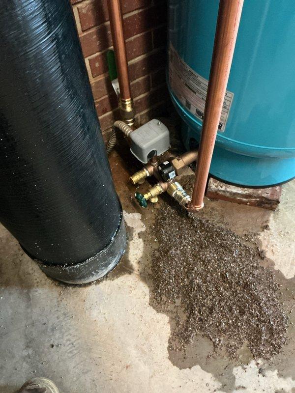 Installed new WR-200R pressure tank to replace failing unit in basement utility area. Replaced associated piping, fittings, tee connections, and pressure switch to ensure proper system operation. All connections were secured and tested for leaks, restoring reliable water pressure throughout the residence.