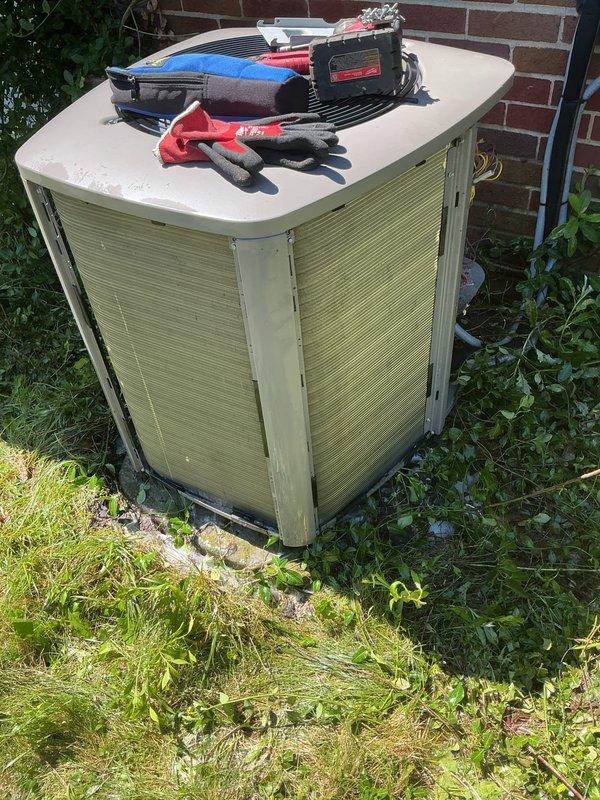 Completed MVP cooling maintenance visit on 5-year-old residential air conditioning system. Performed comprehensive inspection of outdoor condenser unit, checked electrical connections at disconnect box, verified proper operation of condenser fan, and assessed refrigerant lines and overall system performance. Unit operating within normal parameters with no issues identified during this scheduled maintenance service.