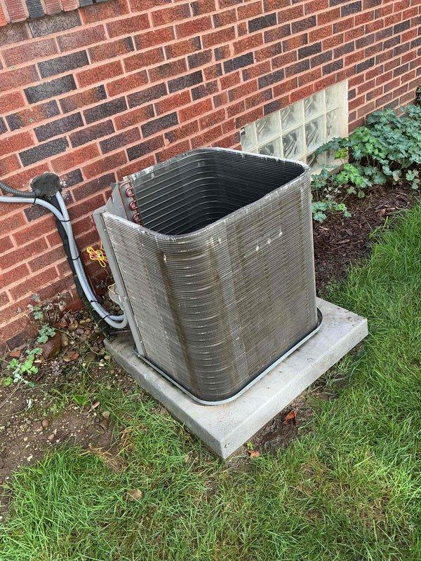 Completed MVP recurring cooling maintenance visit on residential air conditioning system. Performed comprehensive inspection of outdoor condenser unit, verified proper operation of all components, checked refrigerant line insulation integrity, and confirmed unit is operating within manufacturer specifications. System found to be in good working condition with no immediate service needs identified.