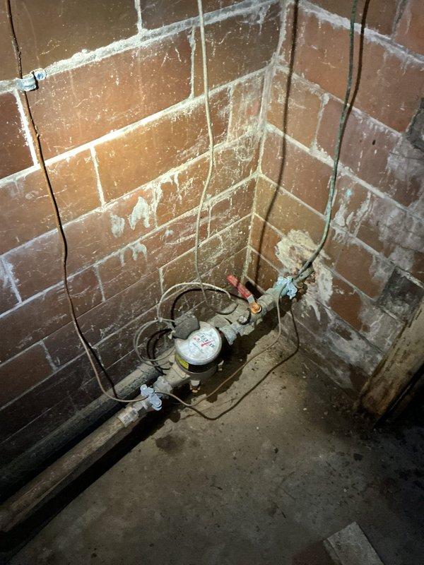 Replaced first floor bathroom toilet with customer-supplied unit and installed new straight stop valve to resolve operational leak. Removed existing toilet and wooden platform, assessed flange height, and completed installation with proper sealing and connections. Verified all components functioning correctly with no leaks upon completion.