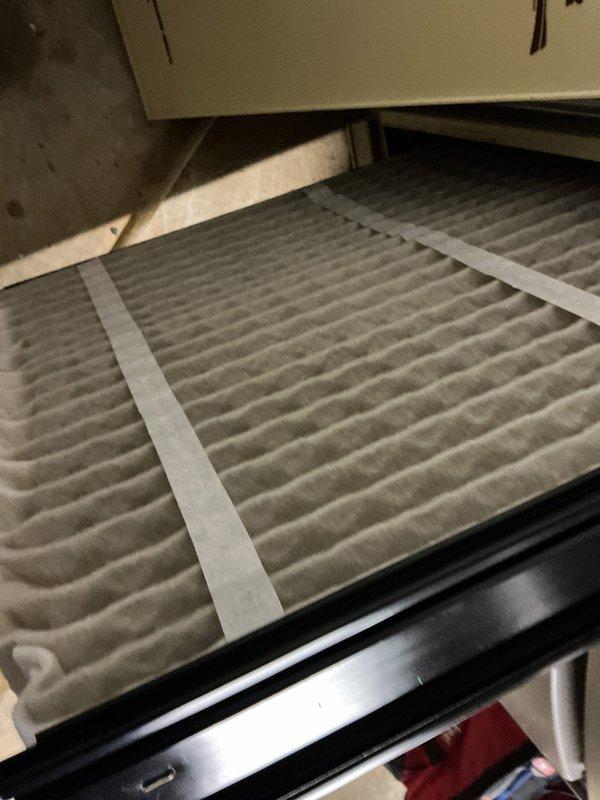 Completed MVP air conditioning maintenance service. Inspected electrical connections and wiring harness, verified high-pressure switch operation, and replaced air filter which showed normal dust accumulation from regular use.