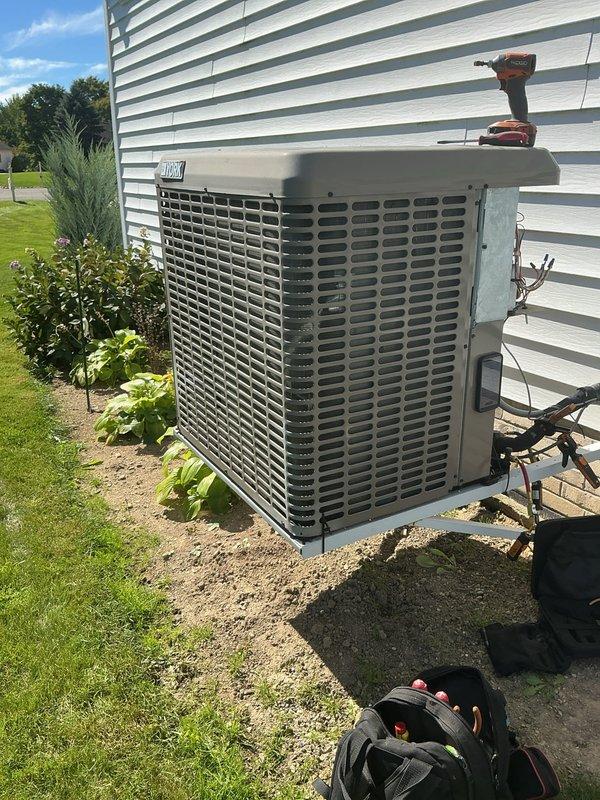 Completed comprehensive maintenance tune-up on 5-year-old heat pump system. Performed standard preventive maintenance procedures including inspection of outdoor condenser unit, verification of electrical connections, and assessment of overall system operation. Unit found to be in satisfactory working condition with no immediate repairs required at time of service.