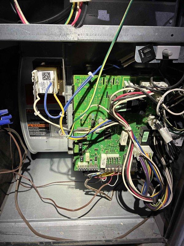 Performed a routine heating system maintenance inspection, including electrical diagnostics on the gas valve and associated wiring using a True RMS clamp meter to verify proper voltage and circuit continuity. Inspected the control board, relays, wiring harnesses, and blower assembly, confirming secure connections and proper wire routing with no visible corrosion, rust, or component damage.