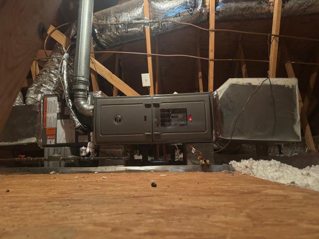 Installed brand new HVAC System in home. The previous 20 year old unit was replaced upstairs and outside by a brand new RUUD system. 