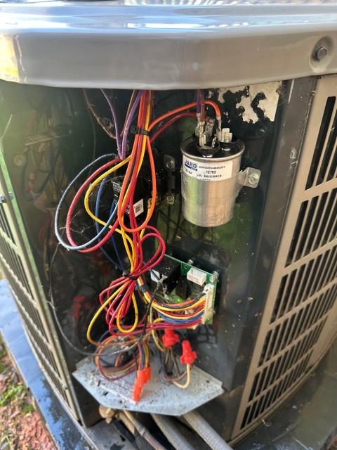 Preformed preventative maintenance for VIP Customer. Also replaced Capacitor on unit. Our AC Tune Ups are one of the many benefits in our VIP package! 