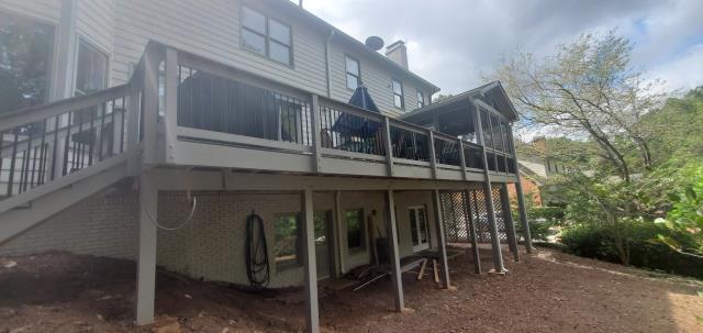 Marietta, GA - New Trex Composite Deck and Screened In Porch project completed. Marietta, GA - New Trex Composite Deck and Screened In Porch project completed.