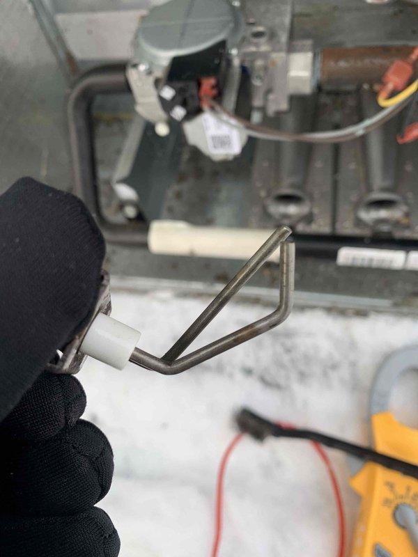 Performed multi-system maintenance service on customer's HVAC equipment, including inspection and service of one boiler and two furnaces. Conducted operational checks and necessary adjustments to ensure proper functioning. Delivered water treatment salt as requested by customer for their water softening system.