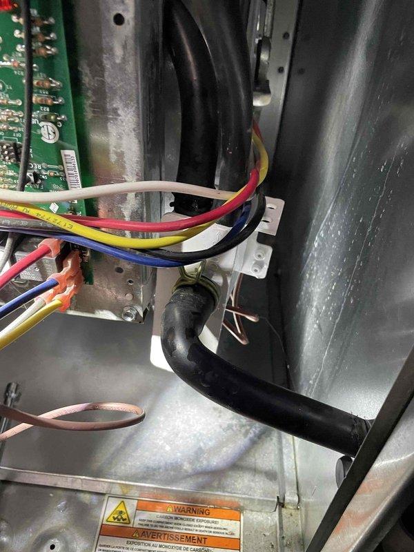 Diagnosed intermittent furnace shutdown issue and discovered faulty ignitor causing system failure. Replaced ignition electrode after inspection revealed damage to the ceramic insulator and electrode tip. Tested system through multiple cycles to confirm proper operation and restored reliable heat function.