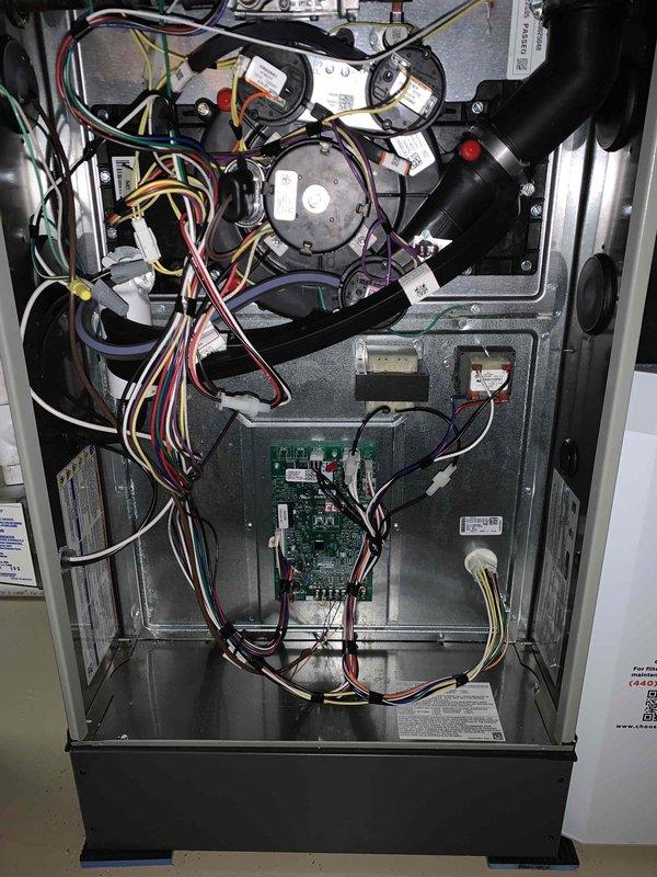 Completed routine cooling maintenance for club member. Performed comprehensive system inspection, checked electrical readings using digital multimeter showing 6.70 amp draw, verified proper operation of blower motor assemblies and control board, and documented equipment condition with photos. Renewed club membership for continued service coverage.