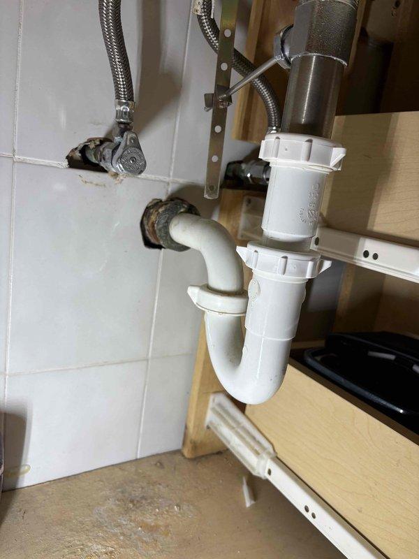 Replaced two bathroom faucets and connected new flexible braided supply lines to existing shut-off valves. Verified proper drainage through P-trap assembly and tested for leaks at all connection points.