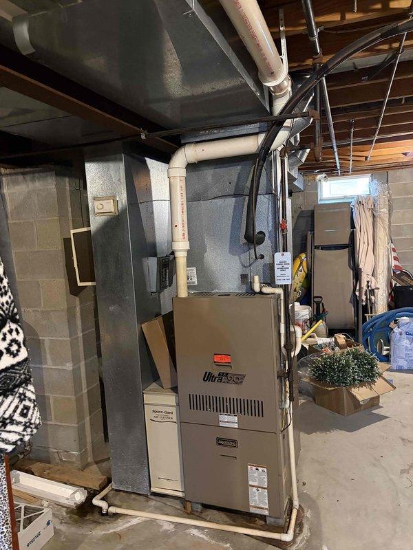 Completed comprehensive HVAC club maintenance visit including both heating and cooling system inspection on Ultragus furnace unit. Customer enrolled in maintenance club program and replacement air filters were provided for the system.