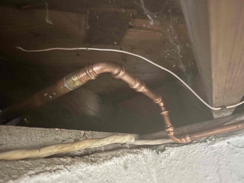 Responded to callback for leaking hose bib handle. Upon inspection, verified active leak at valve stem packing. Replaced worn packing nut and stem washer on exterior hose bib, tested operation of valve handle for proper function, and confirmed no leaks present after repair completion.