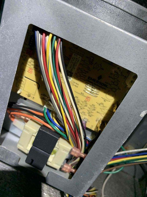 Completed routine cooling maintenance inspection per membership agreement. Performed system diagnostics including electrical panel inspection and multimeter testing to verify proper voltage and electrical connections. All components operating within normal parameters, control board and wiring connections confirmed secure and functioning correctly.
