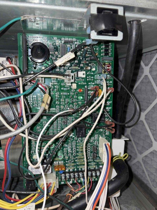 Completed prepaid cooling maintenance visit on air handler unit. Performed thorough system inspection with control board diagnostics and temperature verification reading 81.9°F. Inspected PCB control board, electrical connections, wire harnesses, and all internal components. All systems operating within normal parameters, no deficiencies noted.