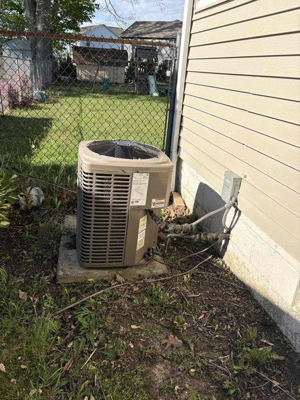 Performed HVAC estimate for replacement of aging air conditioning system found to be low on refrigerant and located in crawl space. Assessed outdoor condensing unit and indoor air handler accessibility, documented equipment condition, and provided comprehensive replacement options to address refrigerant loss and improve system efficiency.