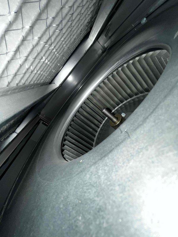 Completed cooling maintenance club visit on air handler unit. Performed thorough inspection of blower motor assembly and squirrel cage blower wheel, confirming proper operation and electrical connections. Examined evaporator coil and internal components, with all systems found in good operational condition with no signs of damage or excessive wear.