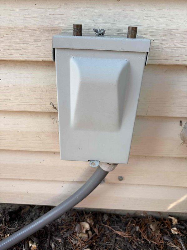 Completed routine cooling maintenance and club membership visit. Inspected outdoor disconnect box and indoor evaporator coil assembly with 20x25x1 filter configuration, verified system components are operating within normal parameters. Customer's membership has been renewed for continued service coverage.