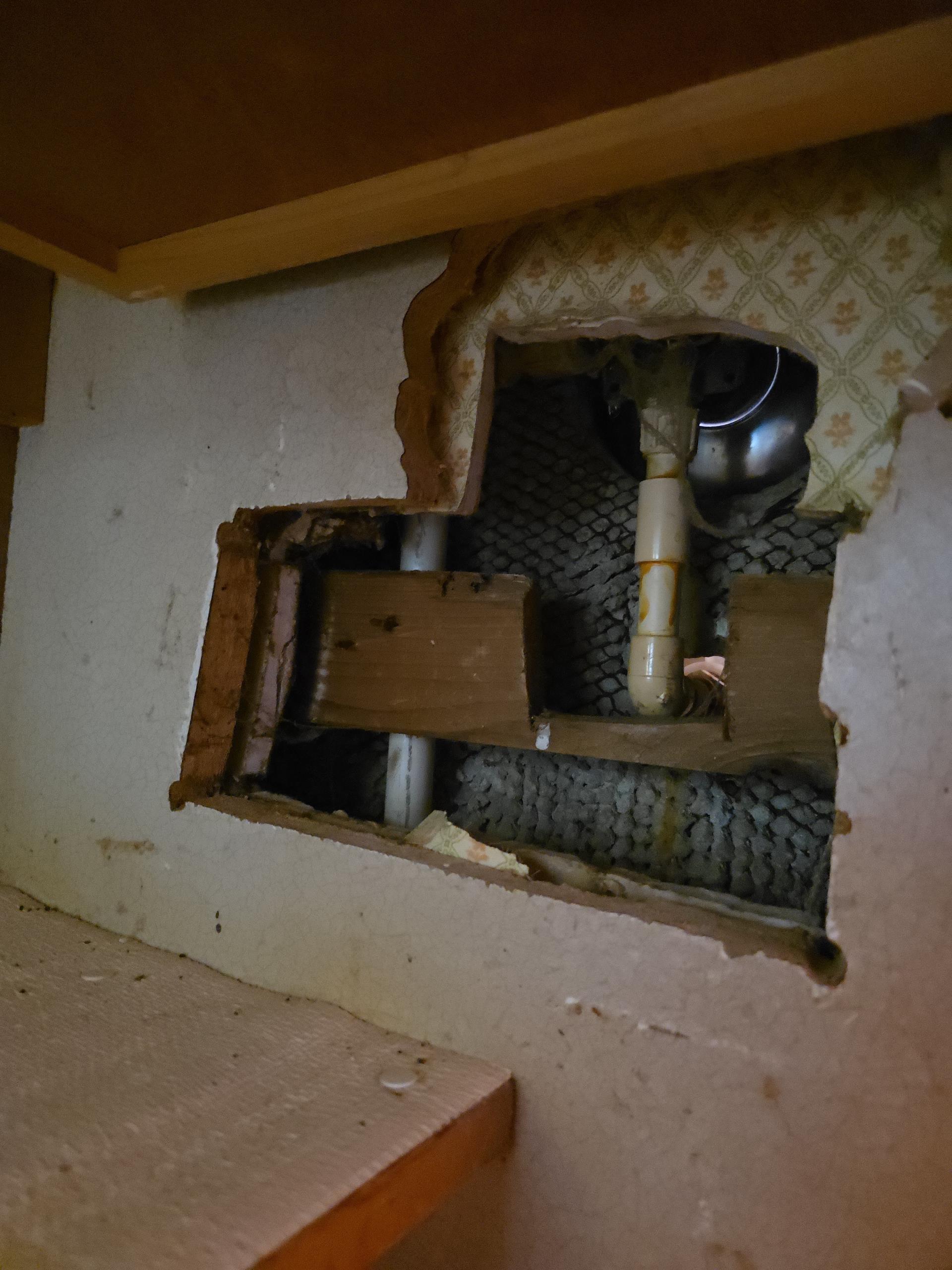Temple, GA - We responded to our customer for a leak found by the tub and shower valve leaking at the cold water connection. Upon inspection, the leak appears to be caused by worn rubber components inside the valve. We provided the customer with an estimate to replace the rubber washers and seals. Also discussed the option of replacing the entire shower valve if repairs are not sufficient. Awaiting customer approval before proceeding the recommended work.
Temple, GA - We responded to our customer for a leak found by the tub and shower valve leaking at the cold water connection. Upon inspection, the leak appears to be caused by worn rubber components inside the valve. We provided the customer with an estimate to replace the rubber washers and seals. Also discussed the option of replacing the entire shower valve if repairs are not sufficient. Awaiting customer approval before proceeding the recommended work.