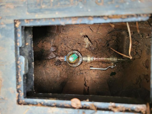 We responded to our customer to replace the main shut off valve and the pressure reducing valve (PRV) located in the ground at the front of the home. Once onsite, we replaced the existing main shut off valve and reinstalled a new PRV. After installation, we turned the main water supply back on and performed a test for leak free operation.
We responded to our customer to replace the main shut off valve and the pressure reducing valve (PRV) located in the ground at the front of the home. Once onsite, we replaced the existing main shut off valve and reinstalled a new PRV. After installation, we turned the main water supply back on and performed a test for leak free operation.