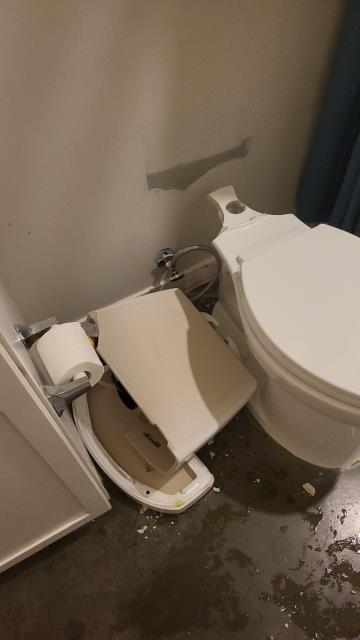 We responded to our customer due to a broken toilet that needed replacement. Upon arrival, we confirmed the toilet was broken and needed replacement. Web removed the existing unit and installed a new Kohler Cimarron toilet in its place. During installation, we ensured the wax seal and supply connections were properly set for a secure fit. Once installation was completed, we turned the water back on and tested the toilet for proper operation.
