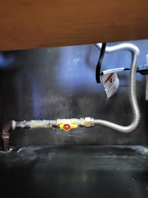 We responded to our customers home to address gas line connections and gas leaks inside the home. Upon arrival, we reconnected the fireplace to the gas line in the basement, ensuring the connection was secure and properly aligned for safe operation. While on site, we also identified a gas leak at the kitchen stovetop, which can pose as a safety concern if left unaddressed. We repaired the leaking connection at the stove to restore a tight, sealed gas supply. After completing both repairs, we performed gas testing to confirm all connections were leak free. Everything tested properly with no further signs of gas leakage. 