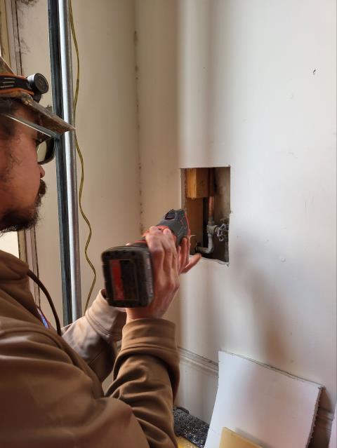 We responded to our customer in Marietta, GA for multiple plumbing repairs and water heater upgrades. We installed a new hot water recirculating pump, check valve, and expansion tank, replaced a leaking Ptrap and faucet, and performed troubleshooting on the shower. After completing the work, we tested everything for proper, leak-free operation. All fixtures and the water heater system are now working correctly.