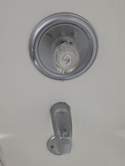 We responded to our customer in Douglasville, GA after they reported washing machine valves not working properly and a tub and shower that were dripping. Upon inspection, we found the washer valves had failed and the shower issue was caused by a worn Moen cartridge. To resolve the problems, we replaced the washing machine box with new shut off valves and installed a new Moen cartridge in the tub/shower valve. After completing the repairs, we tested both fixtures for proper, leak free operation. Everything is now working correctly with no leaks or dripping.
