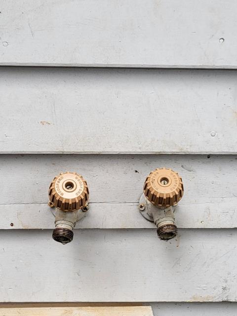 We responded to our customer in Marietta, GA to upgrade the existing garage spigots. We removed the two individual hose bibbs in the garage wall and installed a new dual spigot with hot and cold water outlets, allowing for hot, cold, or warm water use. All water line connections were properly secured during installation. Once the installation was completed, we tested the system for proper, leak free operation. The new dual hose bibb is now functioning correctly and ready for use.