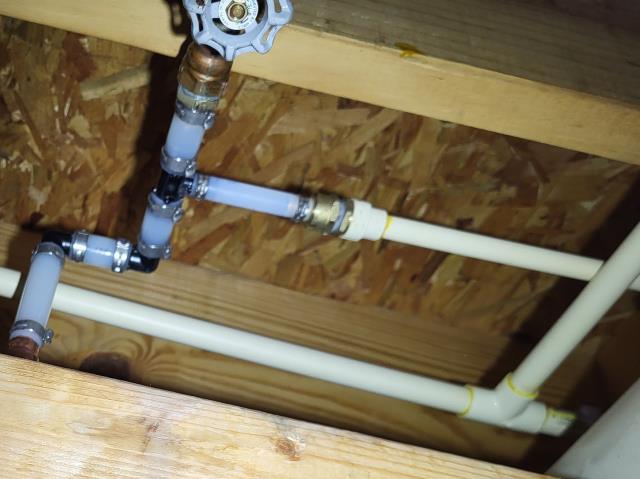 We responded to our customer in Acworth, GA after they reported a water leak dripping from the basement ceiling into the toilet area. Upon inspection, we located the source of the leak on a CPVC water line in the ceiling. We cut out the damaged section of pipe and replaced it with new PEX piping to provide a secure repair. Once the replacement was completed, we restored water service and tested the line for proper, leak free operation. The ceiling leak has been resolved and the plumbing system is now functioning correctly.