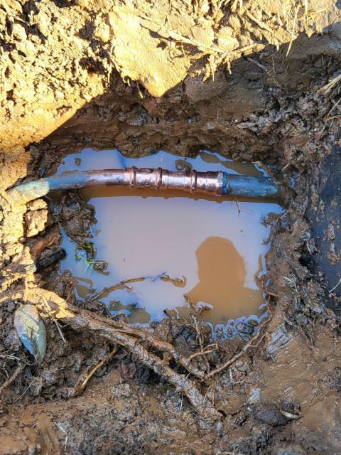 We responded to our customer in Marietta, GA after they reported a leak at the water meter box. Upon inspection, we found a plastic adapter between the brass meter connection and copper water line was leaking. We removed the faulty fitting and repaired the connection with proper materials to ensure a secure, long term fix. After completing the repair, we restored water service and tested for proper, leak free operation.