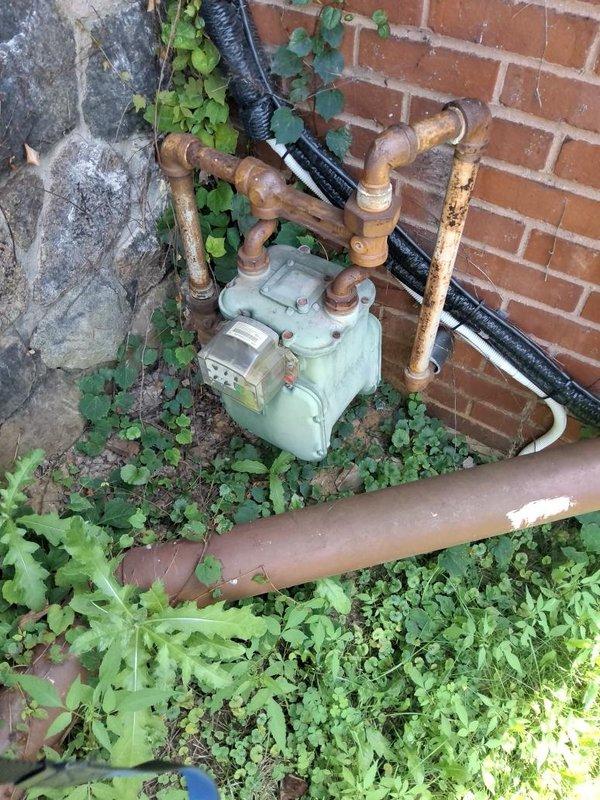 Installed 40 feet of 1.25-inch gas supply line using MegaPress technology with interior tap location. Work performed in Summit County under required permit, establishing new gas service connection to existing meter assembly with proper fittings and supports throughout the installation run.