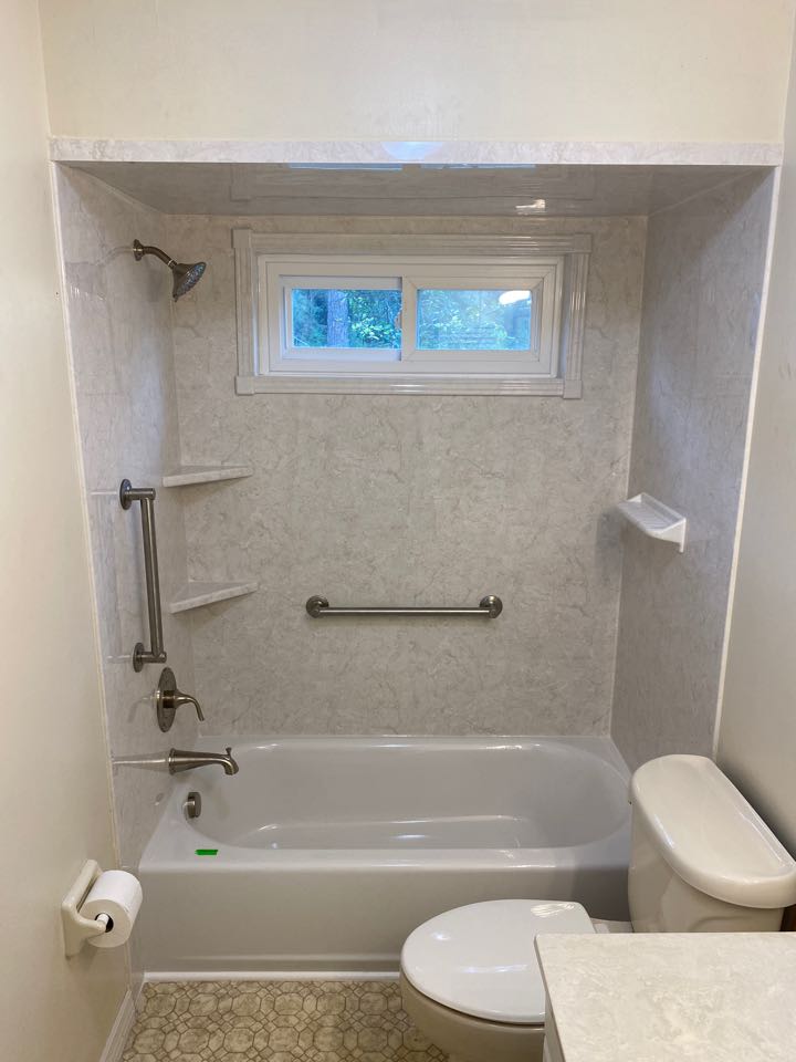 Dunnellon, FL - Welcome to the Ocala Baths family Mr. and Mrs. Shelton! These two wonderful customers trusted us with updating both of their bathrooms. One was a shower replacement, the other was a bath tub replacement. If you’re in the Dunellen area and need an bathroom update give us a call! Dunnellon, FL - Welcome to the Ocala Baths family Mr. and Mrs. Shelton! These two wonderful customers trusted us with updating both of their bathrooms. One was a shower replacement, the other was a bath tub replacement. If you’re in the Dunellen area and need an bathroom update give us a call!
