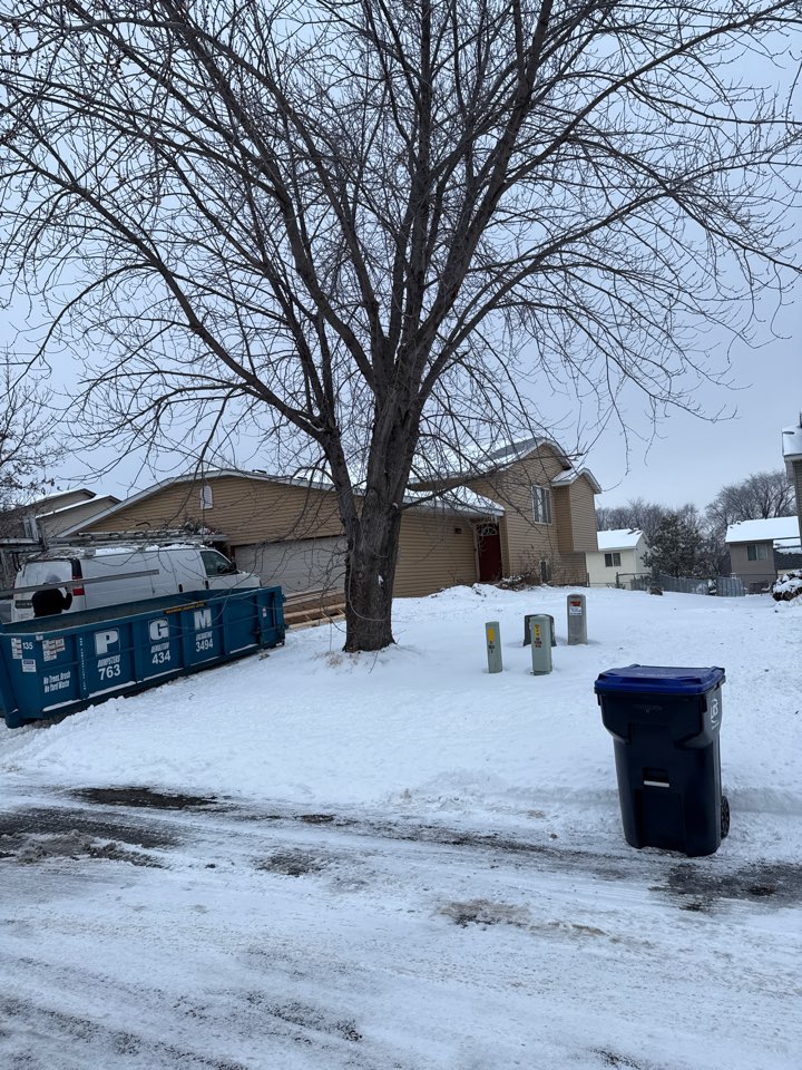 New vinyl siding replacement, Provia Aspen Dutch lap is going to look amazing.