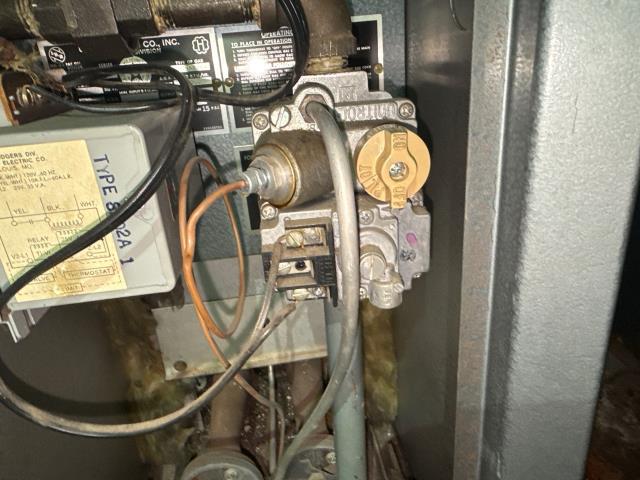 Performed a furnace maintenance visit for a customer in Philadelphia, PA 19111. Found a failed circulator pump on the 1st floor heating system and high carbon monoxide readings (over 100 ppm) on the 2nd floor during the cycle. Both furnaces were shut down for safety, and a heat exchanger cleaning and retest are recommended to ensure safe winter heating.