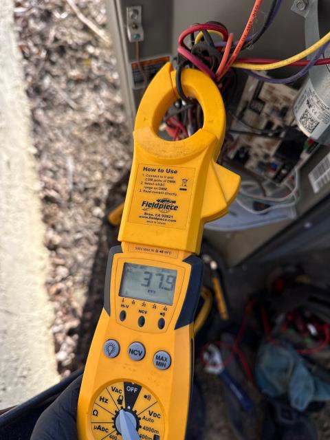 Responded to a heat pump lockout issue in Warrington, PA 18976. The MERV 11 filter was too restrictive for the system. It was recommended to use MERV 1–4 filters for proper airflow and dependable winter heating.
