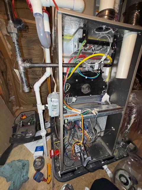 Wrapped up a furnace service in Warrington, PA 18976. Replaced the collector box, removed rust from metal components, replaced the condensation drain line, and adjusted gas pressure. Verified proper furnace operation to ensure safe and efficient heating.