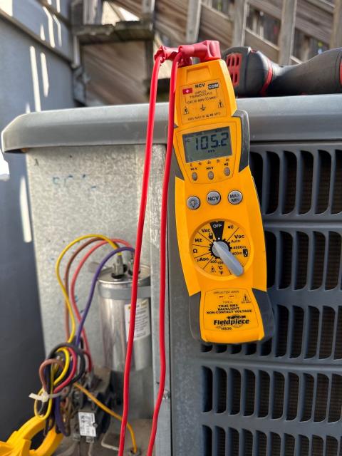 Wrapped up a seasonal maintenance for a Comfort Club member in Philadelphia, PA 19125. Cleaned filters, inspected the furnace, and ensured everything is running safely and efficiently for the colder months.