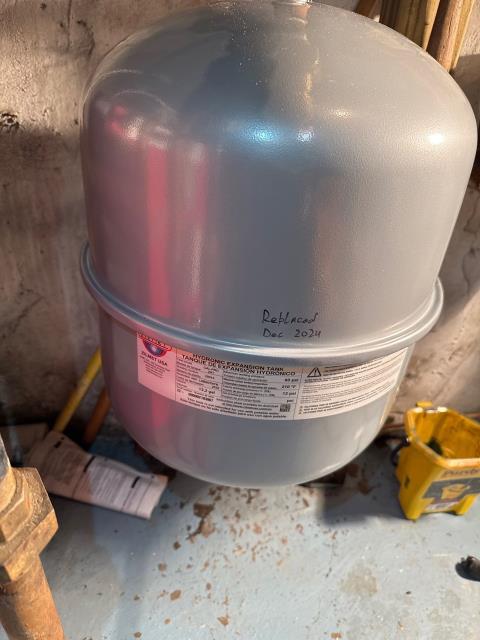 Wrapped up a plumbing service in Philadelphia, PA 19144 by replacing the expansion tank, pressure relief valve, and feeder with a backflow preventer. Bled all radiators to ensure proper heat distribution. All work is backed by a 1-year parts and labor warranty.