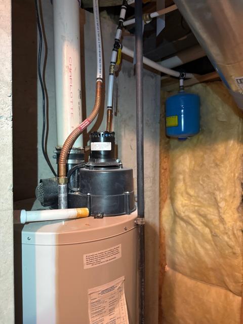 Responded to a heating service call in Warminster, PA 18974. Found the furnace power switch in the stairway had been turned off. Restored power, checked full system operation, and performed a carbon monoxide safety test. The heat restored and home confirmed safe for winter.