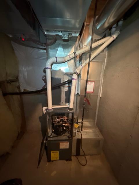 Responded to a heating service call in Warminster, PA 18974. Found the furnace power switch in the stairway had been turned off. Restored power, checked full system operation, and performed a carbon monoxide safety test. The heat restored and home confirmed safe for winter.