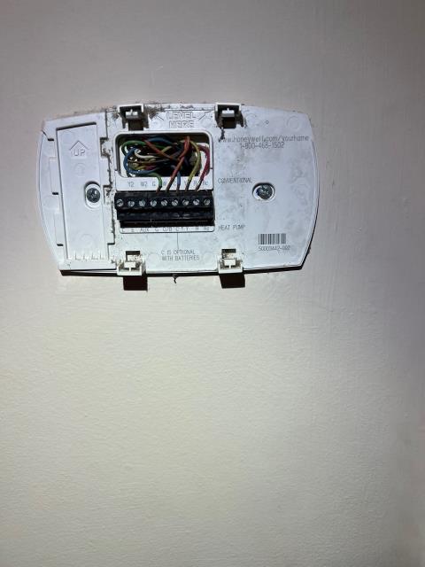 Completed a diagnostic check for a comfort club member in Warminster, PA 18974. The HVAC system was running continuously, and a hole was detected near an air vent. Evaluated and tested the system to guarantee reliable performance before seasonal weather shifts.