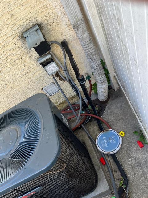 Completed a diagnostic visit to a no-cooling call in philadelphia, pa 19133, where the central air stopped blowing after running all day. Found both outdoor disconnects open, one missing its pull-out switch and cover with exposed wires—a safety concern since children were nearby. Will replace the faulty disconnect and secure both units before completing full system diagnostics.
