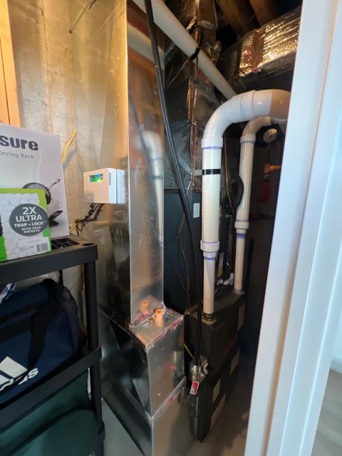 Completed a goodman ac tune-up in philadelphia, pa 19127. We inspected coolant levels, thermostat, wiring, capacitors, evaporator coil, condenser, condensate drain, fan motor, and compressor to ensure the system is running efficiently. Provided the homeowner with recommendations for any additional maintenance or repairs. Another system ready to keep the home cool all summer.