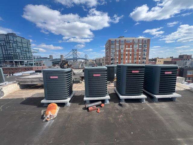 Wrapped up an ac repair call for a goodman system in philadelphia, pa 19106. The central air wasn’t reaching the set temperature, and airflow was insufficient. Upon inspection, we found a refrigerant leak at the heat pump coil with nearly all refrigerant lost. Cool mode disabled, heat mode only running on auxiliary. Provided replacement recommendations to restore full cooling performance before the next warm days.