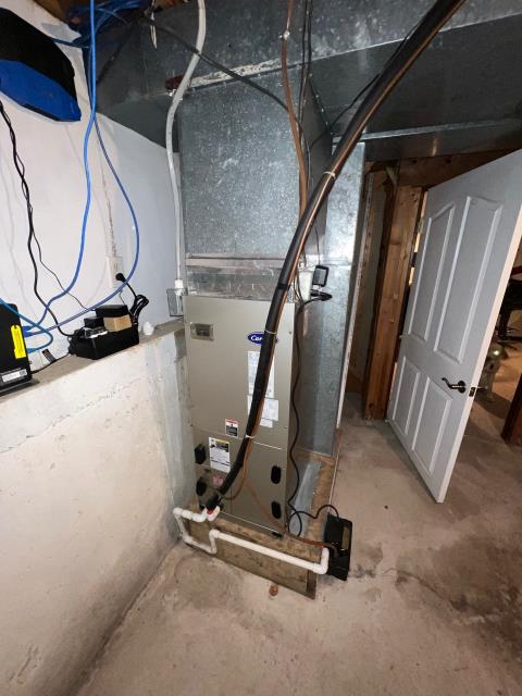 Just wrapped up a service call in bensalem, pa 19020 for a new customer referral who reported a loud humming noise from the outdoor heat pump. Performed a full system check; compressor amperage and refrigerant levels were within normal range. The system is operating properly and ready for the colder days ahead.