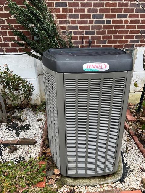 Performed a 21-point heating tune-up on a lennox system for a homeowner in philadelphia, pa 19152. We inspected the heat exchanger, cleaned burners, checked safety controls, and verified airflow to keep the system running safely and efficiently. Regular maintenance like this helps homeowners avoid unexpected furnace breakdowns during the cold philly winter.