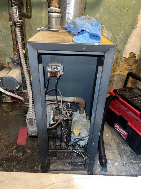 Just wrapped up a heat exchanger cleaning for a new customer in philadelphia, pa 19138. The system had a buildup of debris that was affecting efficiency and airflow. After a thorough cleaning and inspection, the furnace is running safely and ready for the colder months ahead.