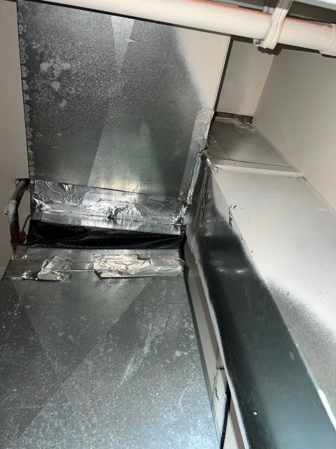 Responded to a heating airflow concern for a home in philadelphia, pa 19147. The upstairs vents were blowing strong heat, while the first floor had little to no airflow. Diagnosed improper ductwork and lack of a return on the main level—we’ll recommend duct adjustments to balance comfort throughout the home.