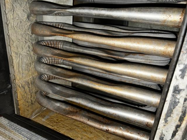 Just completed the replacement of the main control board on a 2nd-floor HVAC system for a homeowner in Warminster, PA 18974. The technician installed the new board, tested all system modes, and verified proper defrost operation and overall system performance. The HVAC system is now fully operational, ensuring reliable heating throughout the winter season.