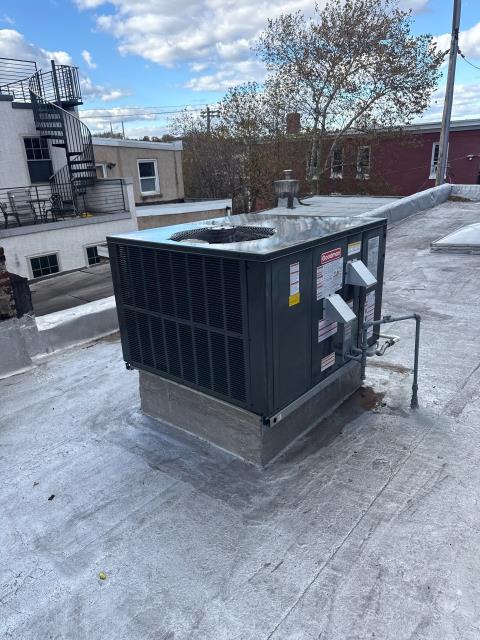 Just completed a rooftop HVAC unit replacement for a commercial property in Philadelphia, PA 19121, restoring dependable heating and cooling performance just in time for the colder months ahead. We safely removed and disposed of the old rooftop system, used a crane lift for the installation of a new 2.5-ton/60,000BTU Goodman gas/electric package unit, and reconnected all electrical, gas, and control wiring. The supply and return ducts were sealed and reattached securely, followed by a full system startup and performance test to ensure everything met Goodman’s manufacturer specifications. The new system comes with a 10-year parts warranty and 2-year labor warranty for lasting peace of mind. The customer was very satisfied with the professional installation and the immediate improvement in comfort and system efficiency.